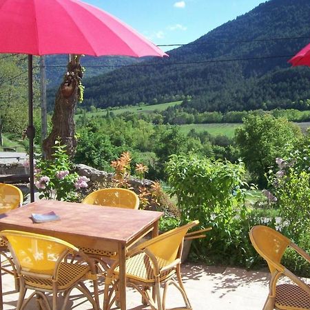 مبيت وإفطار Ponet-et-Saint-Auban Le Vin De L'Ete المظهر الخارجي الصورة
