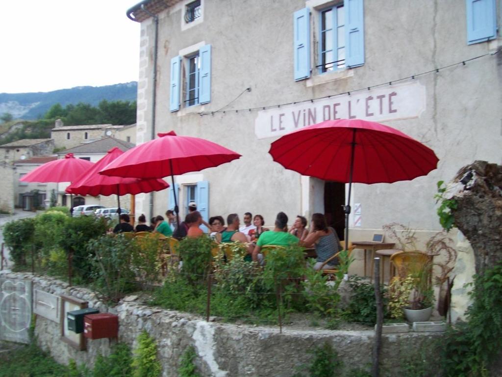 مبيت وإفطار Ponet-et-Saint-Auban Le Vin De L'Ete المظهر الخارجي الصورة